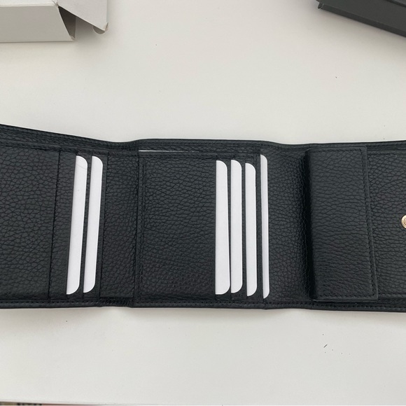 Gucci Soho Trifold Wallet - Picture 4 of 7